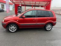 Usata Ford Fusion 90 CV (66 kW) 2006 Utilitaria