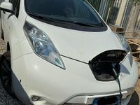 Usata Nissan Leaf 80 kW (109 CV) 2014 Bianco Utilitaria