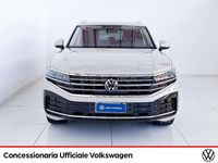 Usata VW Touareg Elegance 231 CV (169 kW) 2024 Sechura beige SUV