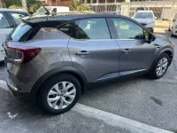 Usata Renault Captur Intens 95 CV (69 kW) 2020 Grigio cassiopea tetto nero SUV
