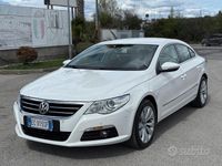 Usata VW Passat 143 CV (105 kW) 2010 Bianco Berlina