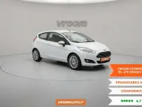 Usata Ford Fiesta Titanium 75 CV (55 kW) 2014 Bianco Utilitaria