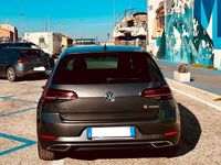 Usata VW Golf VIII Executive 131 CV (96 kW) 2020 Grigio Berlina