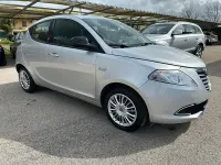 Usata Lancia Ypsilon Gold 95 CV (69 kW) 2013 Grigio Utilitaria