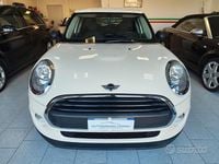 Usata Mini ONE 75 CV (55 kW) 2016 Beige Utilitaria