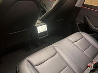 Usata Tesla Model 3 235 kW (320 CV) 2024 Nero Berlina