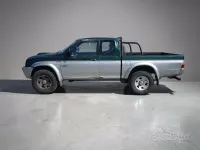 Usata Mitsubishi L200 116 CV (85 kW) 2002 Verde metallizzato Pick-up