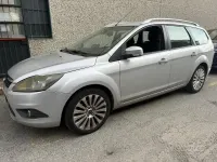 Usata Ford Focus 90 CV (66 kW) 2007 Grigio Station wagon