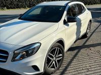 Usata Mercedes GLA200 Premium 136 CV (100 kW) 2016 SUV