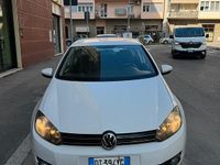 Usata VW Golf VI 110 CV (80 kW) 2010 Bianco Utilitaria