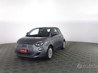 Usata Fiat 500e 86 kW (118 CV) 2023 Mineral grey Berlina