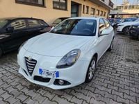 Usata Alfa Romeo Giulietta Distinctive 120 CV (88 kW) 2015 Bianco Utilitaria