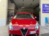 Usata Alfa Romeo Giulietta Sprint 120 CV (88 kW) 2016 Rosso Utilitaria