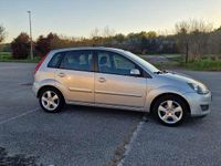 Usata Ford Fiesta Titanium 68 CV (50 kW) 2007 Utilitaria