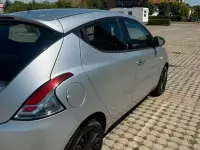 Usata Lancia Ypsilon Gold 69 CV (50 kW) 2012 Grigio Utilitaria