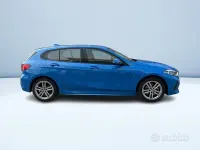 Usata BMW 116 M Sport 116 CV (85 kW) 2023 Blu metallizzato Utilitaria