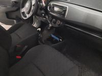 Usata Toyota Yaris 100 CV (73 kW) 2013 Utilitaria