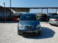 Usata Lancia Musa 90 CV (66 kW) 2010 Grigio Monovolume