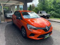 Usata Renault Clio V 67 CV (49 kW) 2023 Arancione Berlina