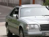 Usata Mercedes 200 136 CV (100 kW) 1995 Grigio Coupé