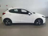 Usata Mazda 2 90 CV (66 kW) 2024 Arctic white Utilitaria