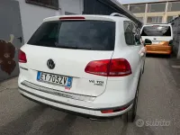 Usata VW Touareg Executive 204 CV (150 kW) 2015 Bianco SUV