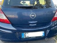 Usata Opel Corsa 85 CV (62 kW) 2010 Blu Utilitaria