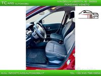 Usata Renault Clio II 75 CV (55 kW) 2010 Rosso Berlina