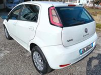 Usata Fiat Punto 69 CV (50 kW) 2014 Bianco Utilitaria