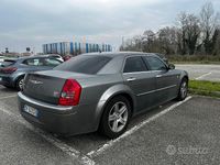 Usata Chrysler 300C 218 CV (160 kW) 2009 Grigio Berlina