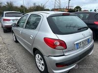 Usata Peugeot 206 60 CV (44 kW) 2011 Grigio Berlina