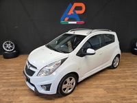 Begagnad Chevrolet Spark LT 82 HK (60 kW) 2012 Vit Halvkombi