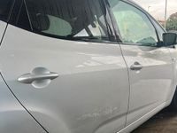 Usata Kia Venga 90 CV (66 kW) 2010 Grigio Utilitaria