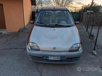 Usata Fiat 600 54 CV (39 kW) 2006 Rosso Utilitaria