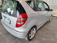 Usata Mercedes A180 Avantgarde 109 CV (80 kW) 2007 Argento Monovolume