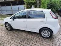 Usata Fiat Punto Street 75 CV (55 kW) 2014 Bianco Utilitaria