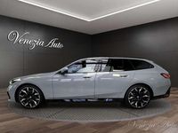Usata BMW 540 M Sport 303 CV (222 kW) 2025 Grigio Station wagon