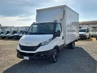 Usata Iveco Daily 136 CV (100 kW) 2022 Bianco Furgone