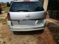 Usata Opel Astra 101 CV (74 kW) 2005 Grigio Station wagon