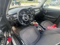 Usata Mini Cooper D 116 CV (85 kW) 2015 Utilitaria