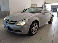 Usata Mercedes SLK200 163 CV (119 kW) 2005 Grigio Cabrio