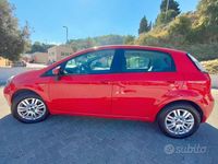 Usata Fiat Punto 77 CV (56 kW) 2014 Rosso Utilitaria