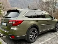 Usata Subaru Outback 4dventure 175 CV (128 kW) 2020 Verde Station wagon