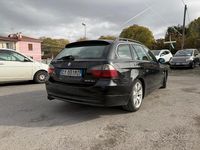 Usata BMW 325 M Sport 217 CV (159 kW) 2005 Nero Station wagon