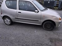 Usata Fiat 600 54 CV (39 kW) 2000 Grigio