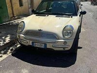 Begagnad Mini Cooper 116 HK (85 kW) 2004 Halvkombi