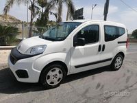 Usata Fiat Qubo Trekking 80 CV (58 kW) 2017 Bianco Monovolume