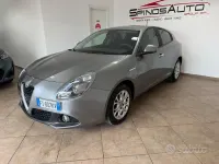 Usata Alfa Romeo Giulietta Super 120 CV (88 kW) 2018 Grigio Utilitaria