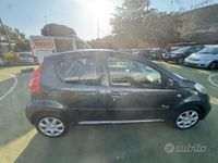 Usata Peugeot 107 68 CV (50 kW) 2009 Grigio Utilitaria
