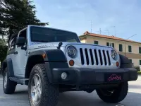 Usata Jeep Wrangler Rubicon 177 CV (130 kW) 2011 Argento SUV